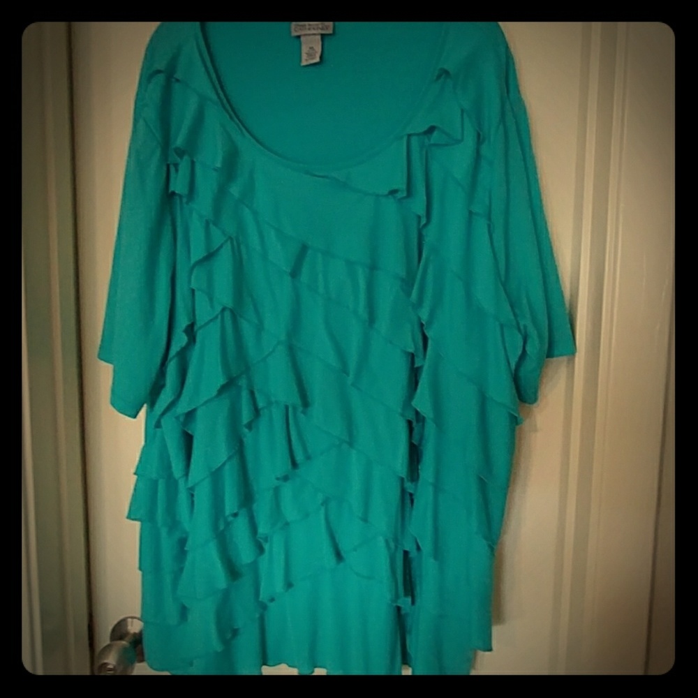 Adorable blue/green, light-weight ruffle top!